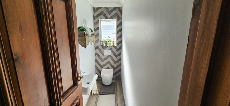 4 Bedroom Property for Sale in Dana Bay Western Cape